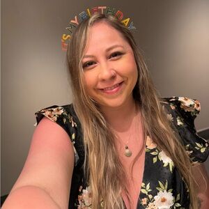 Meet your Posher, Cassie